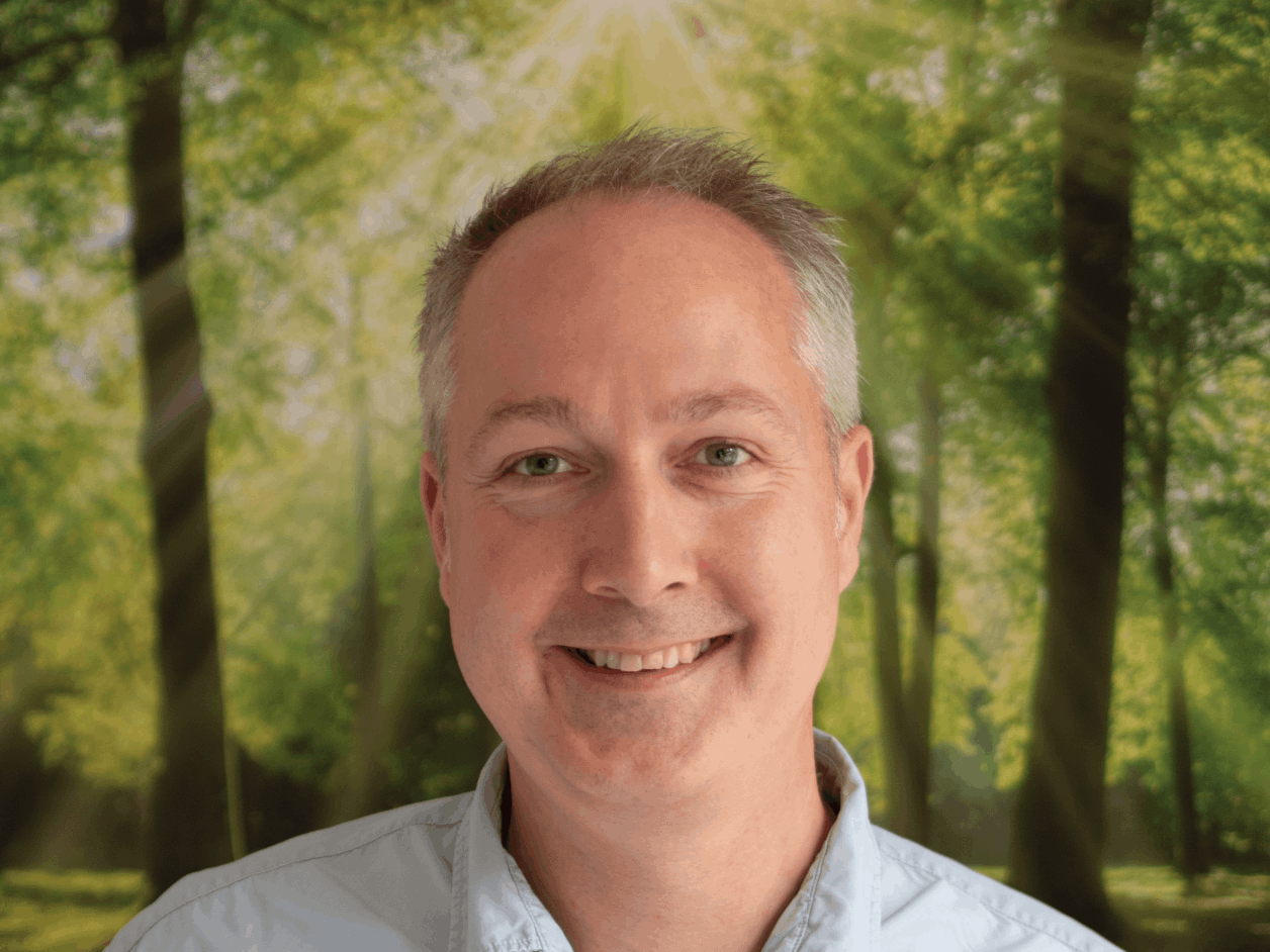 Porträt von Marcel Brandt, Inhaber der Physiotherapie Bürgerstraße
